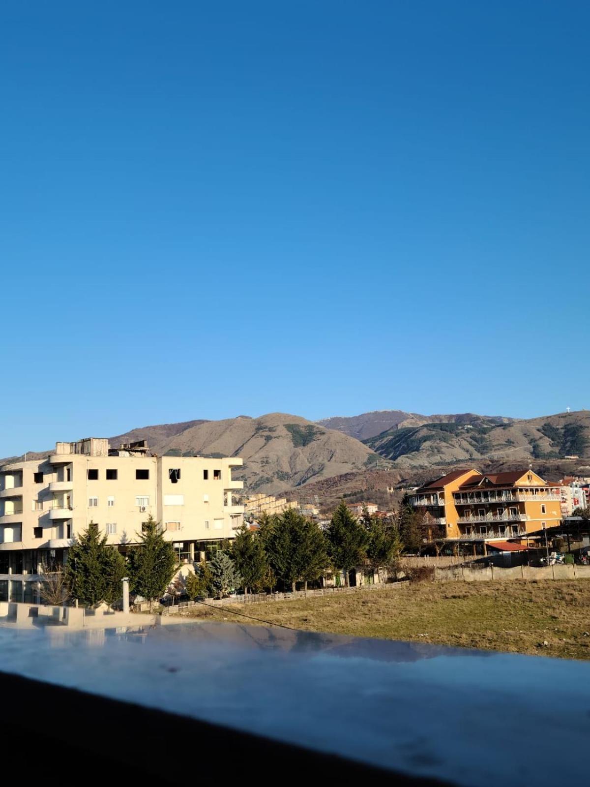 Villa Elear Korce Esterno foto